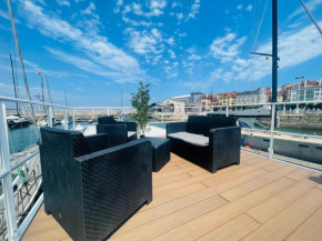 VIVE LA EXPERIENCIA CASA FLOTANTE